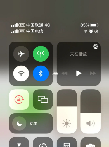 桥西苹果手机维修分享iPhone双卡信号解决办法 