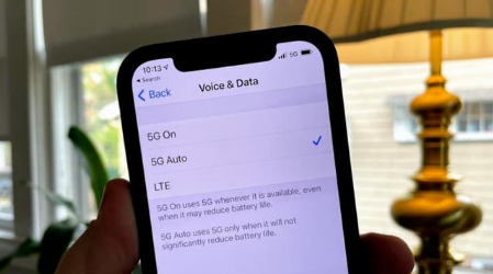 桥西苹果手机维修分享iPhone 12如何打开或关闭5G网络 